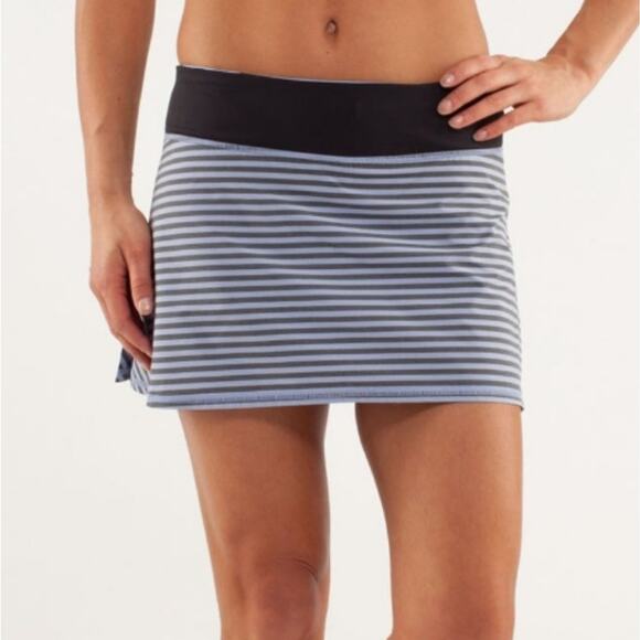 Lululemon Run Classic Stripe Polar Haze Black Pace Setter Skirt 2 - Picture 1 of 11